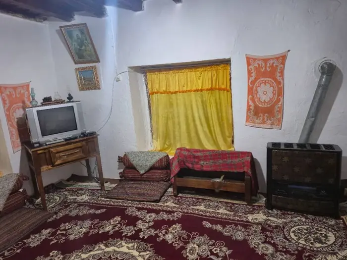 کلبه دوخوابه گل افشان