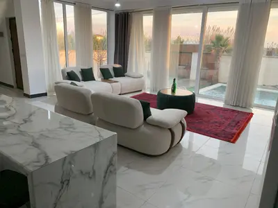 ویلا دوخوابه دوبلکس استخردار فرح آباد