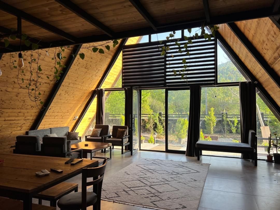 دوخوابه سوئیسی جکوزی دار چاله سرا