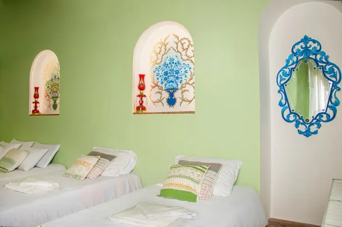 اقامتگاه سنتی آبان - واحد بهار