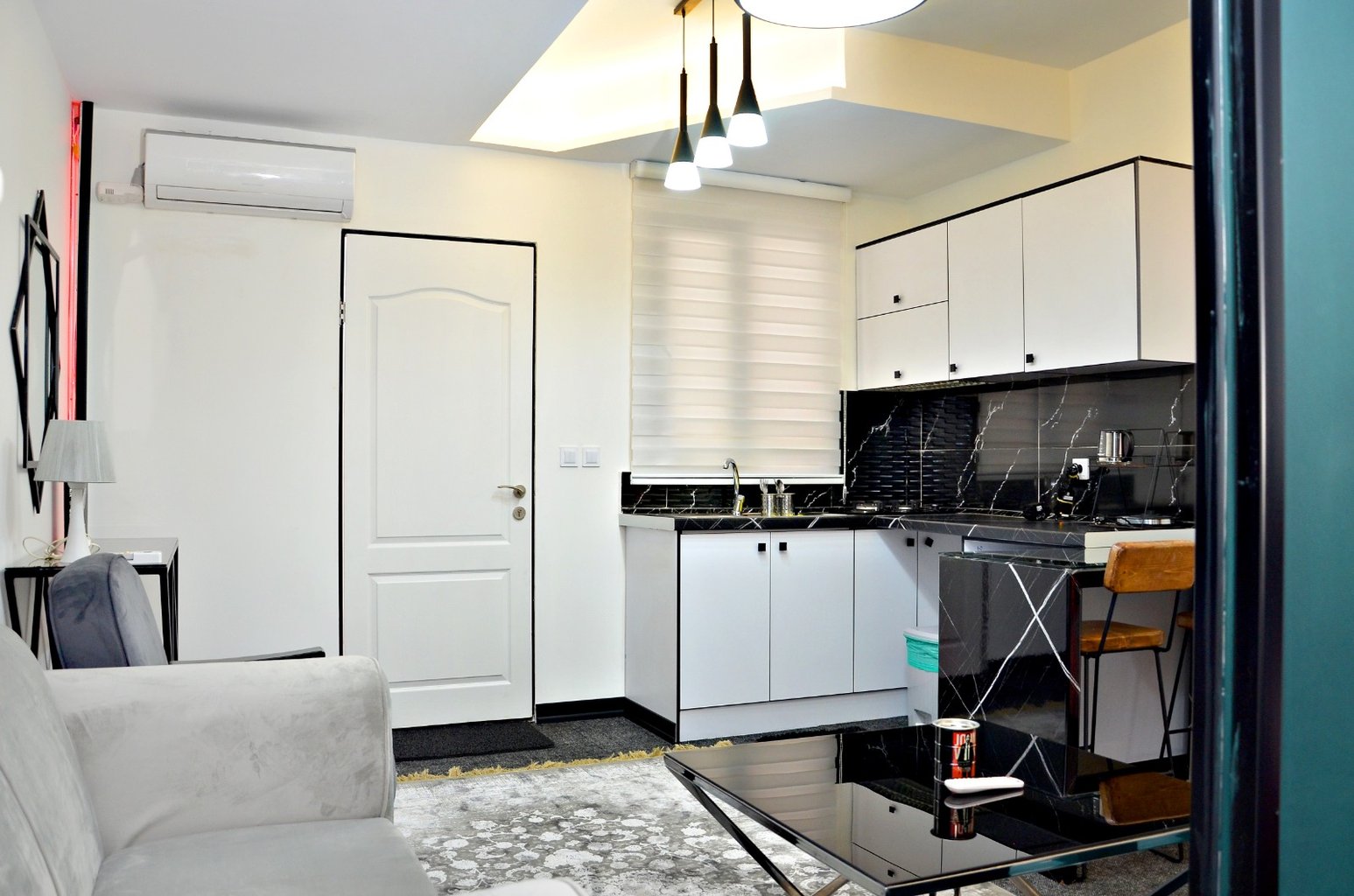 آپارتمان یک خوابه ستارخان - واحد 14