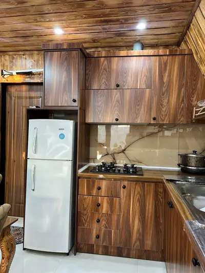 کلبه دوخوابه سوئیسی استخردار آبگرم سوشیال