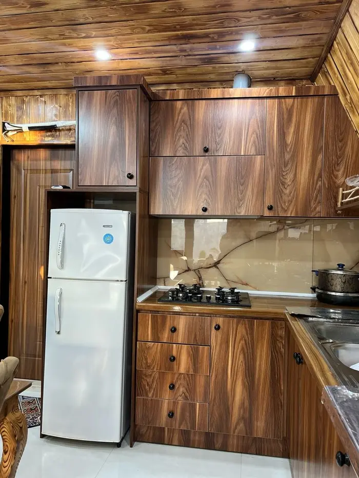 کلبه دوخوابه سوئیسی استخردار آبگرم سوشیال