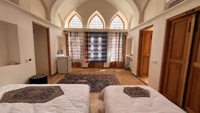 اقامتگاه سنتی سرای نفیس 2 - واحد لاجورد