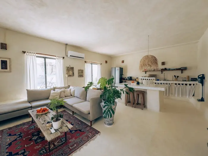 ویلا سه خوابه دوبلکس استخردار کوزدن