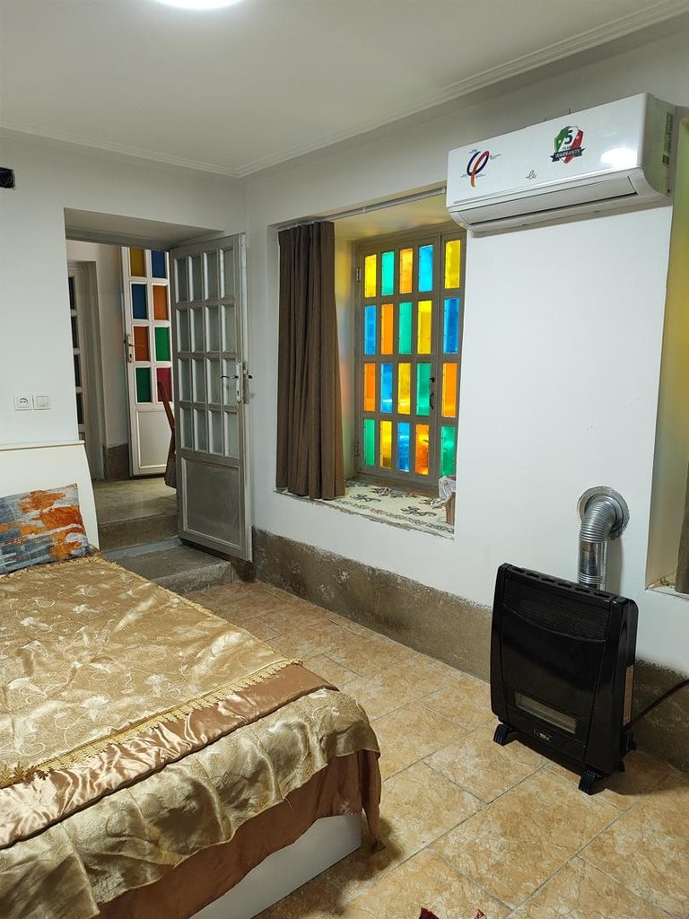 ایرن - واحد 103