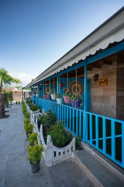 سوئیت چیکا - واحد کاج