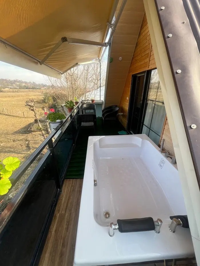 یک خوابه سوئیسی آیهان