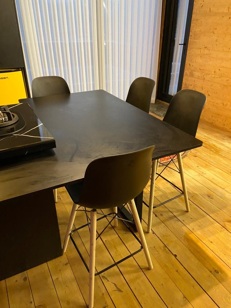 یک خوابه سوئیسی استخردار سوما