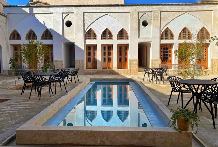 اقامتگاه سنتی سرای نفیس 2 - واحد عقیق