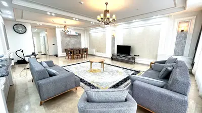 آپارتمان سه خوابه رویال صالح پور