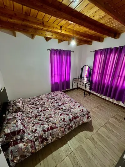 کلبه دوخوابه جنگلی جکوزی دار اربه کله