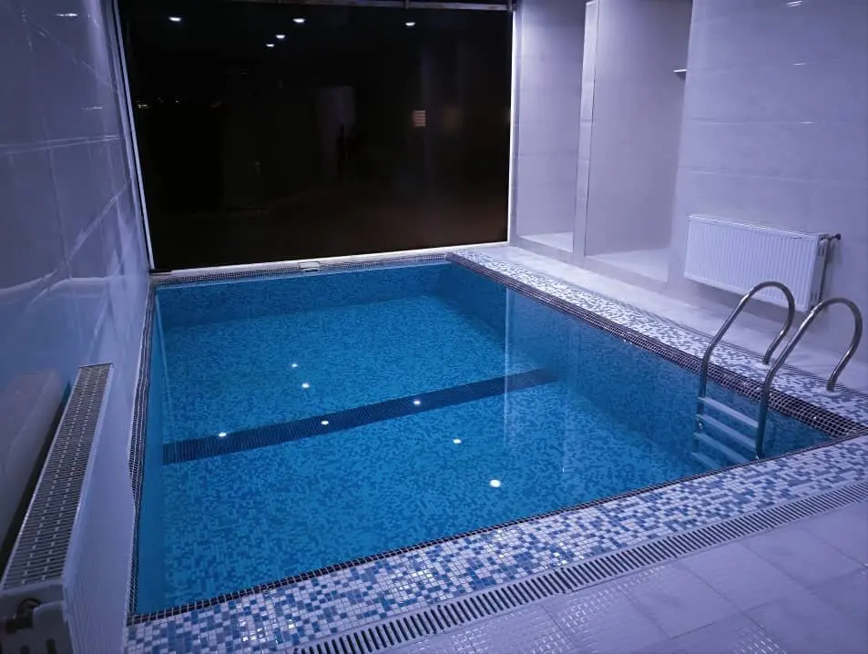 ویلا دوخوابه استخردار آبگرم زندی 12