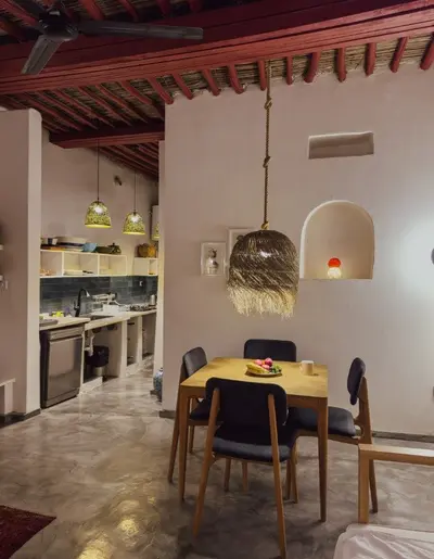 بومگردی دوخوابه ساحلی خانه سعدی