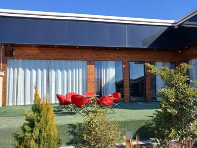 ویلا دوخوابه استخردار آبگرم رادین 2