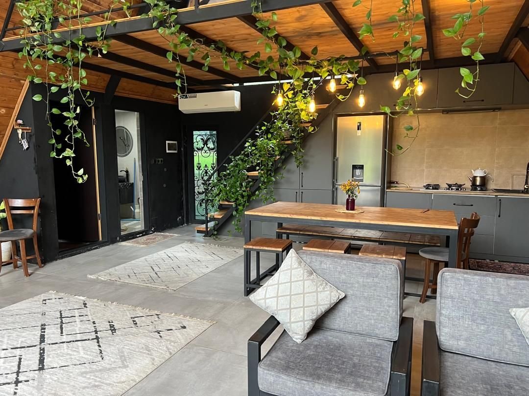 کلبه دوخوابه سوئیسی جکوزی دار چاله سرا