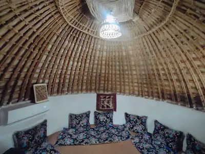 بومگردی کارا دنیز 1 - واحد کپر سنتی 2