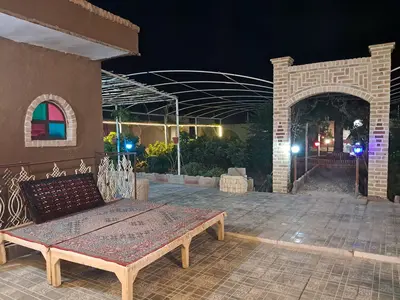 بومگردی فانوس - واحد 5