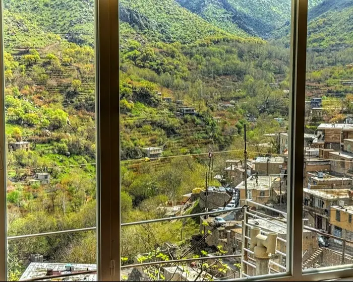 سوئیت فلت داریان 1 - چشم انداز از پنجره