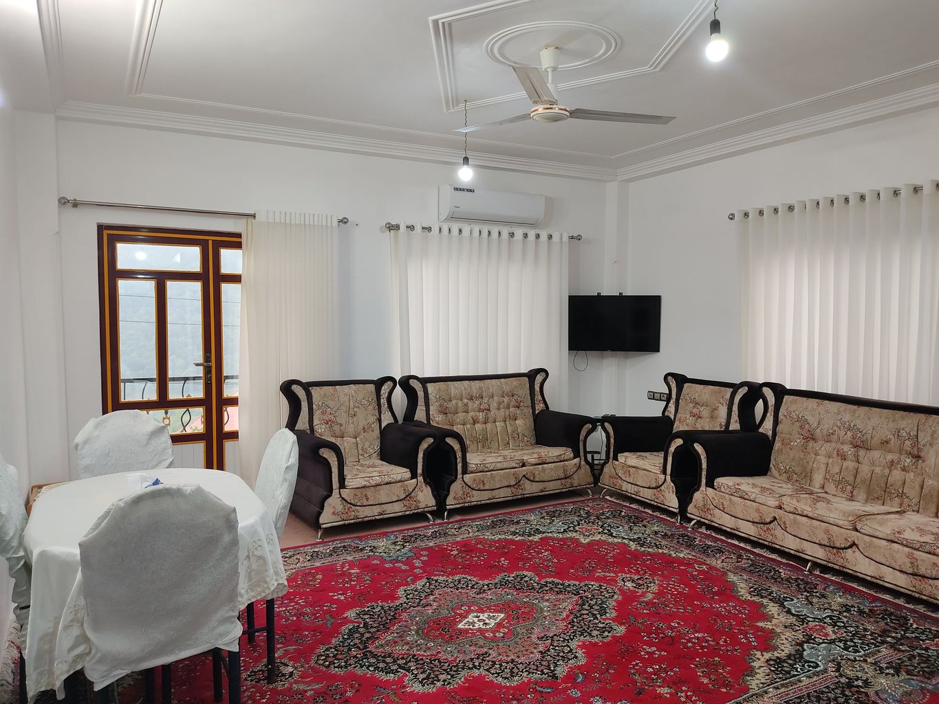 ویلا یک خوابه جنگلی اکبری 1