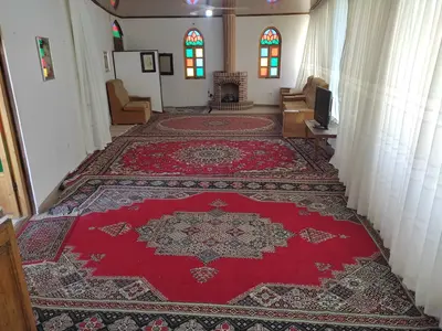 بومگردی میرزا طاهر - واحد 7