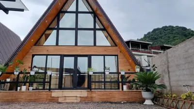 کلبه دوخوابه سوئیسی کیکا