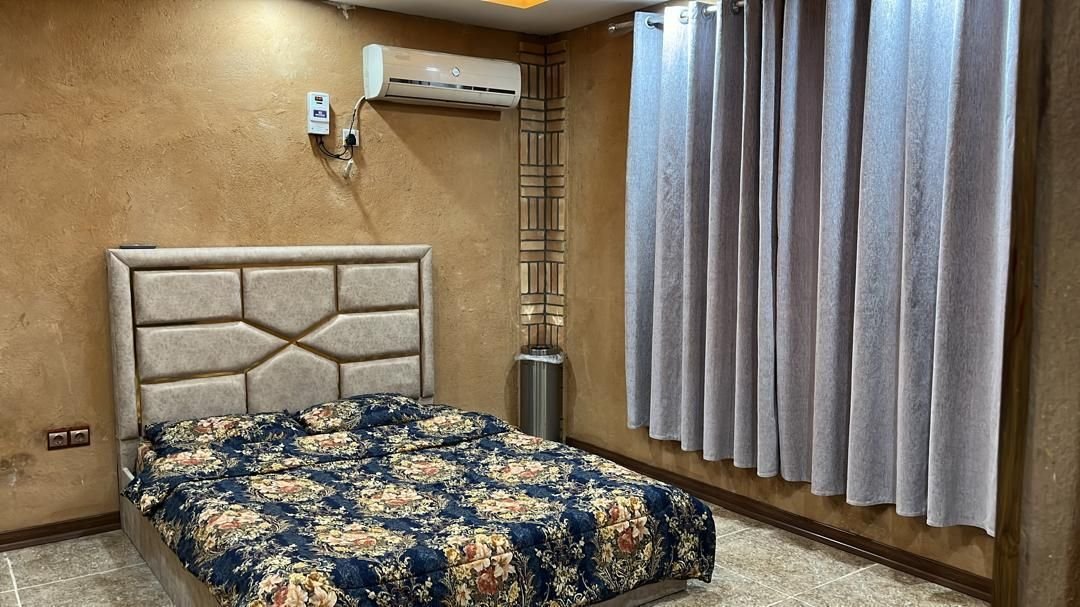 ویلا دوخوابه عمارت شاپوری استخردار