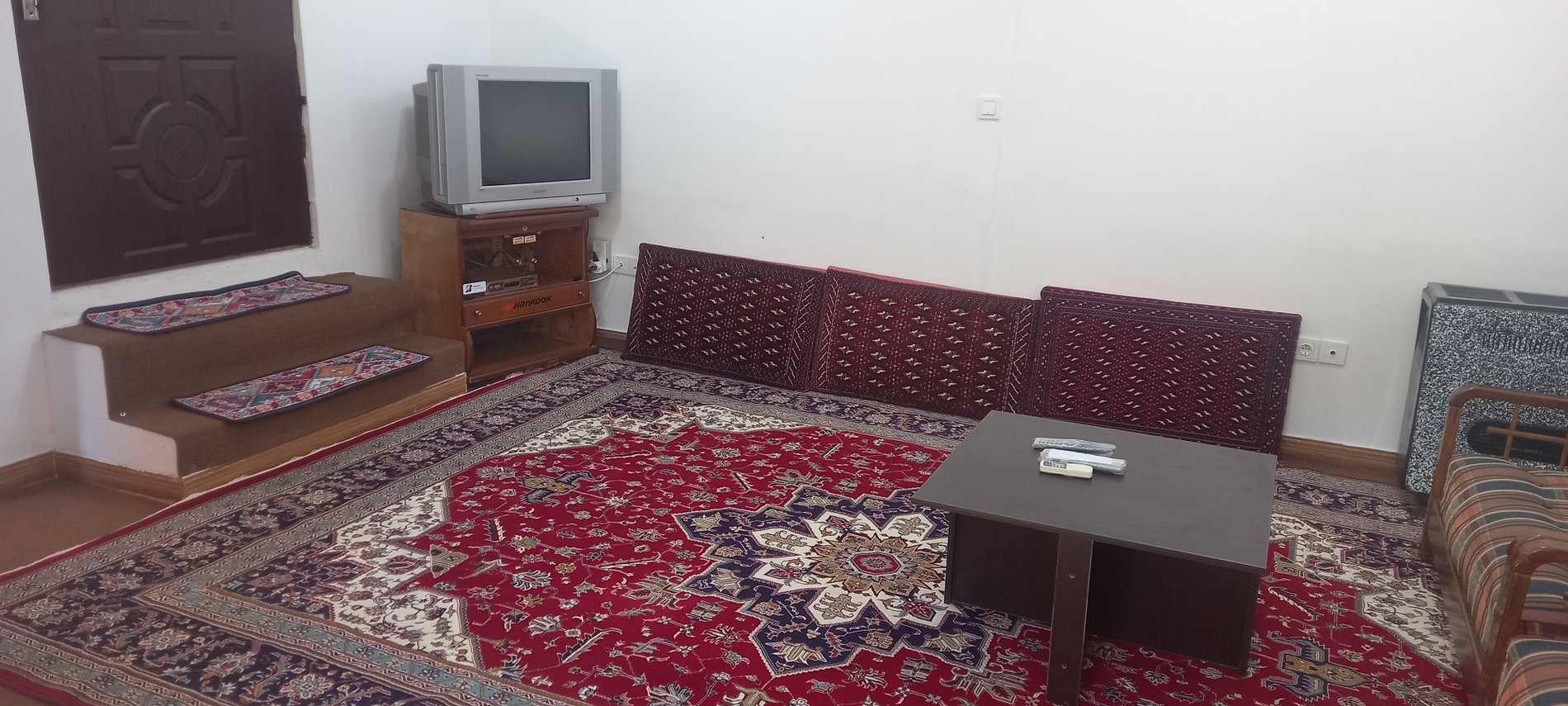 سوئیت فلت جواهرده