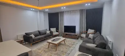 آپارتمان دوخوابه اوشان 12