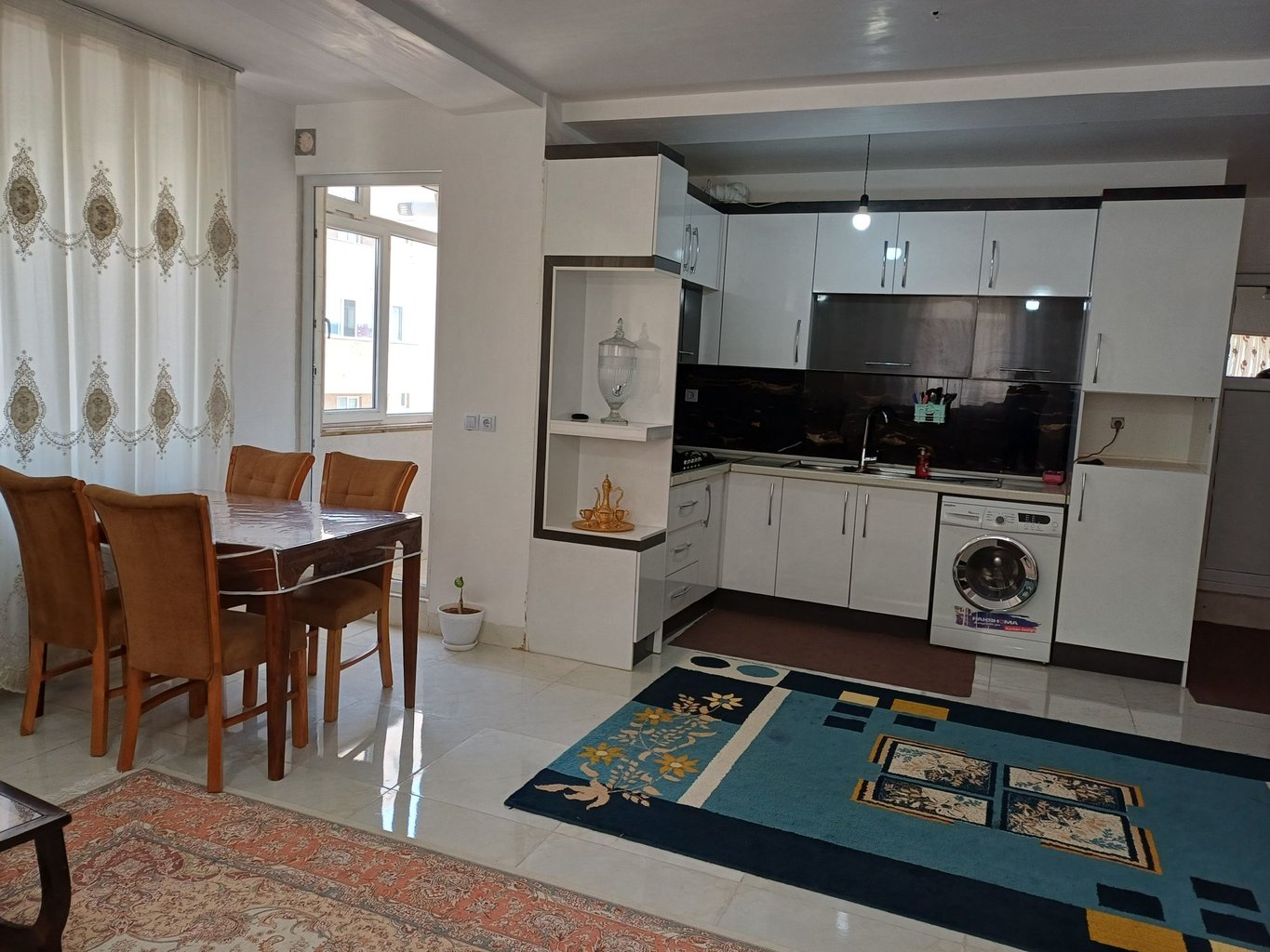 آپارتمان دوخوابه فتحی 1