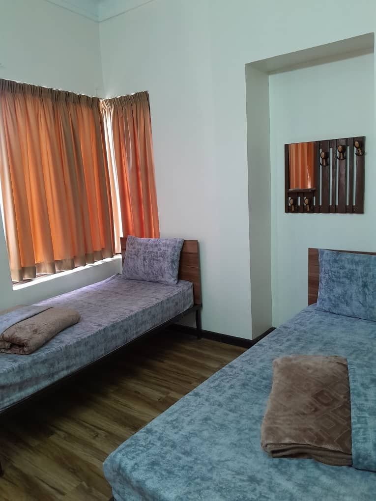 فردوسی - واحد سه تخته 2