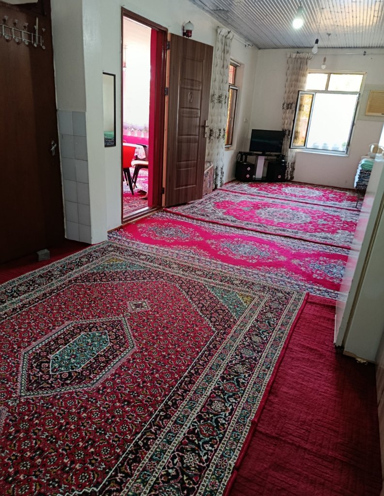 ویلا یک خوابه جنگلی صورتی