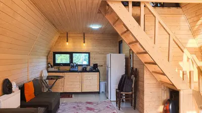 کلبه یک خوابه چوبی دارسو