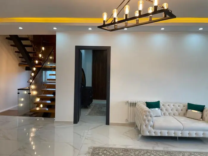 ویلا سه خوابه دوبلکس استخردار آبگرم ترنج