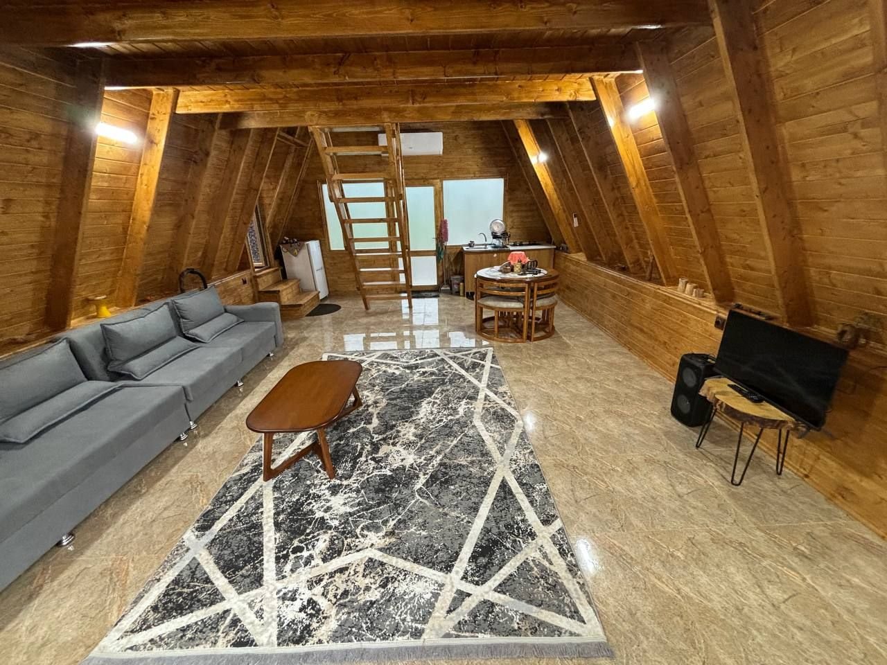 یک خوابه سوئیسی استخردار آبگرم تیدا