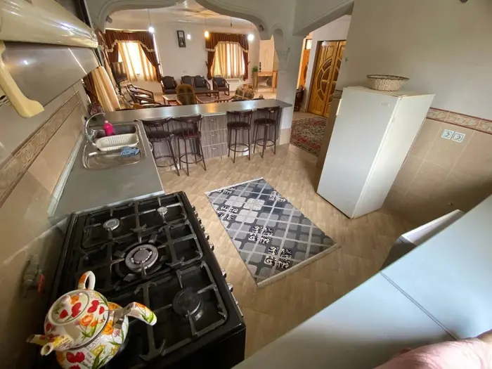 ویلا یک خوابه جنگلی طلاسر - اشپزخانه نمای کلی