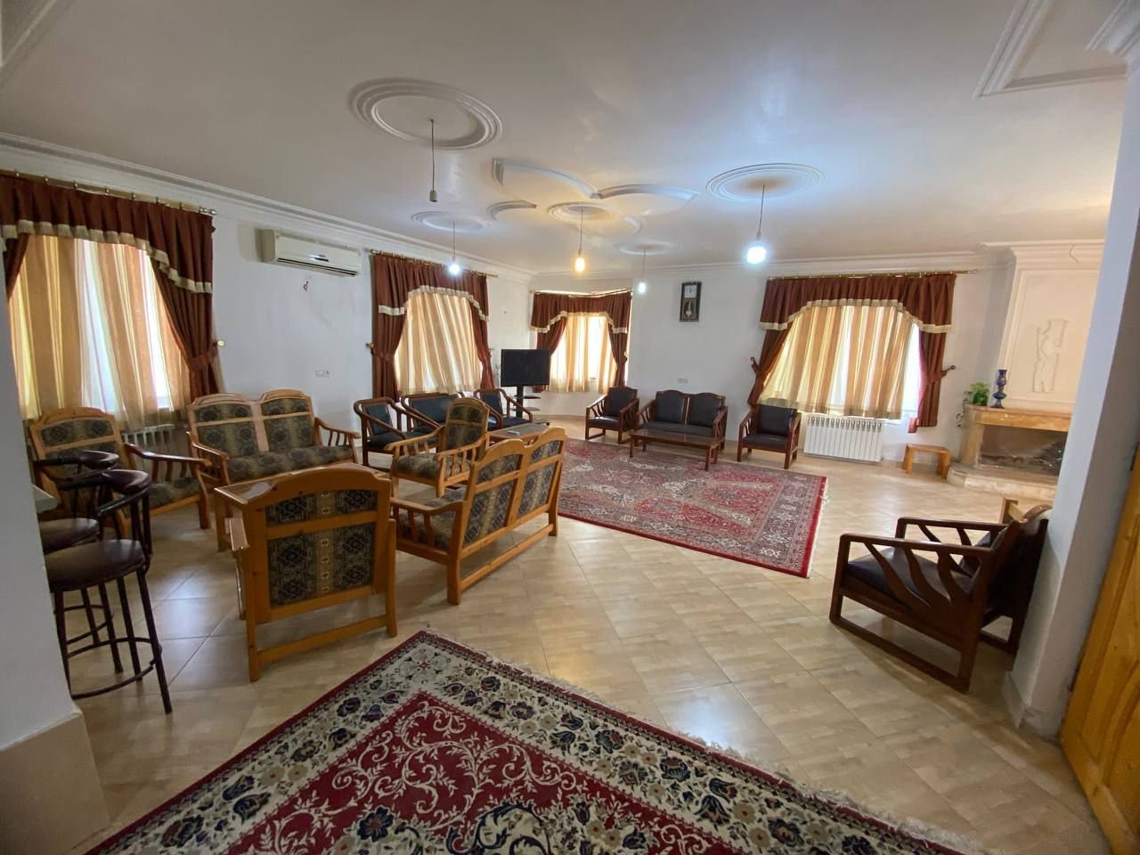 یک خوابه جنگلی طلاسر