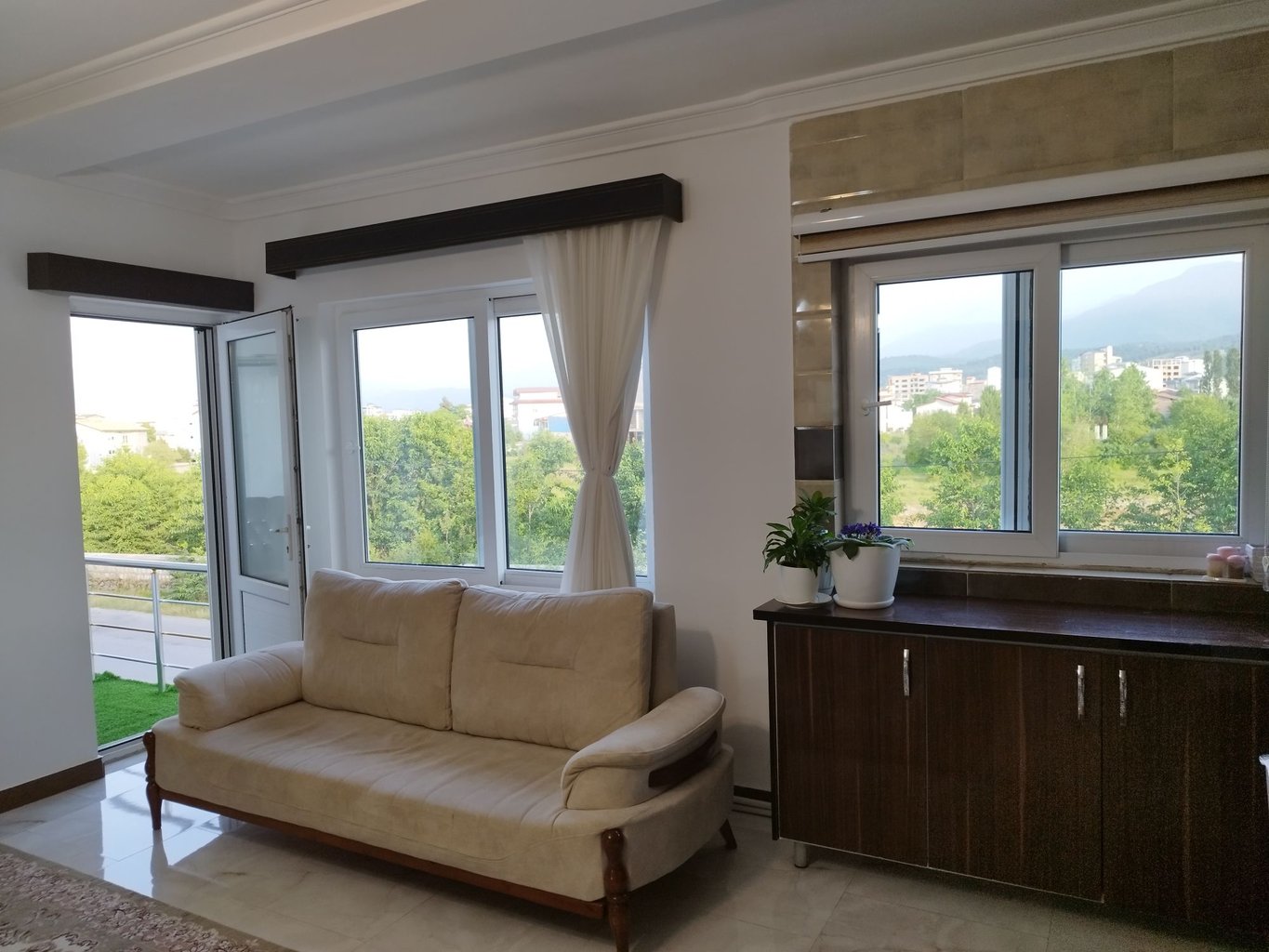 ویلا یک خوابه استخردار آبگرم رعنایی