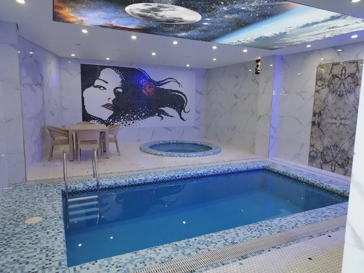 ویلا یک خوابه استخردار آبگرم رعنایی