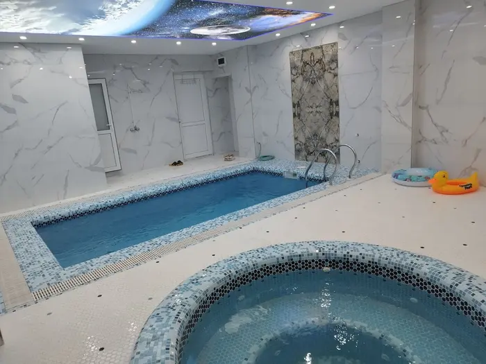 ویلا یک خوابه استخردار آبگرم رعنایی