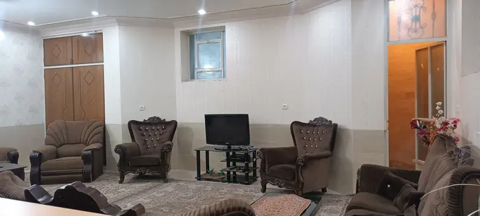 آپارتمان یک خوابه یاسین ۴