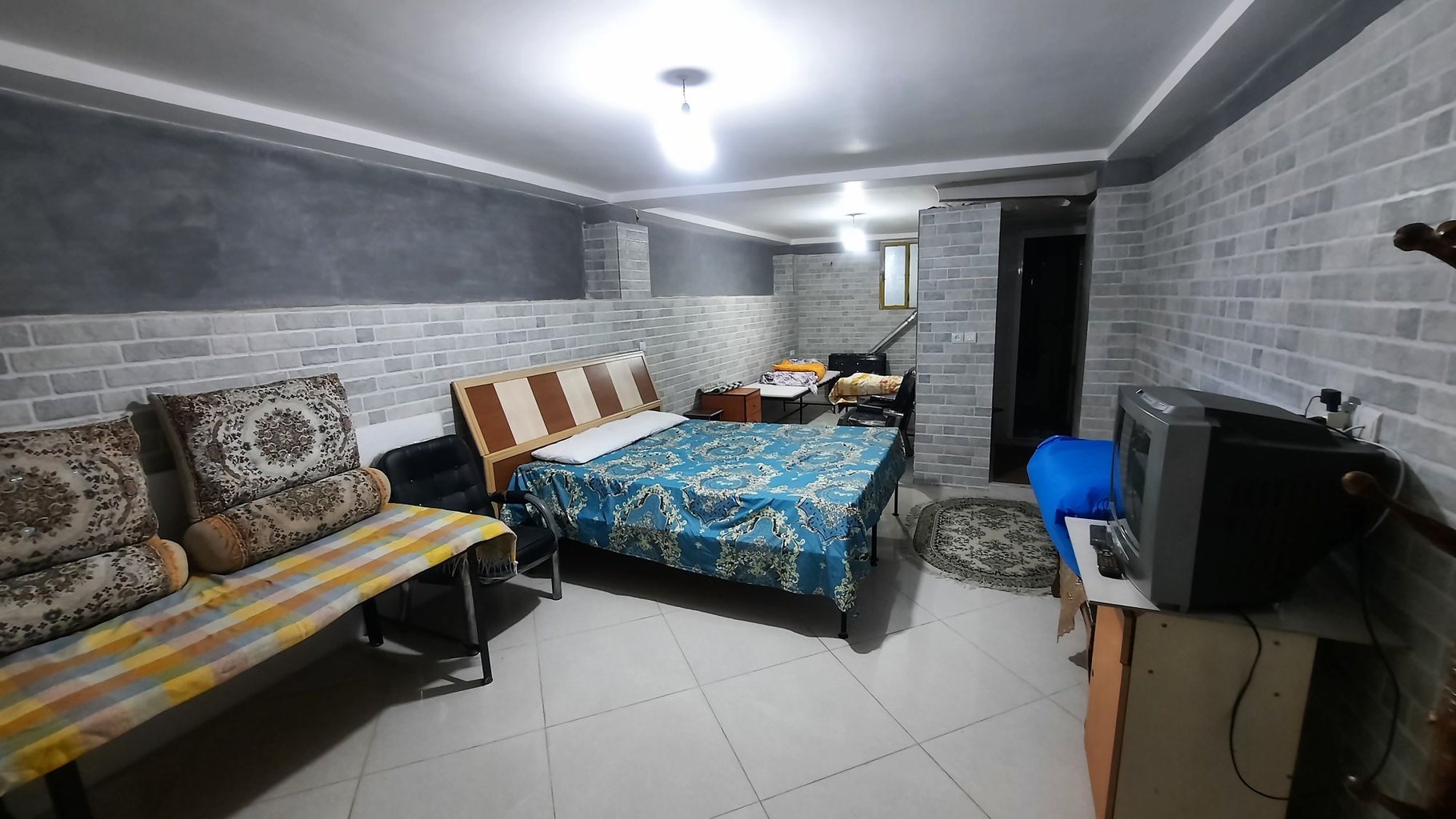 سوئیت فلت آناهیتا