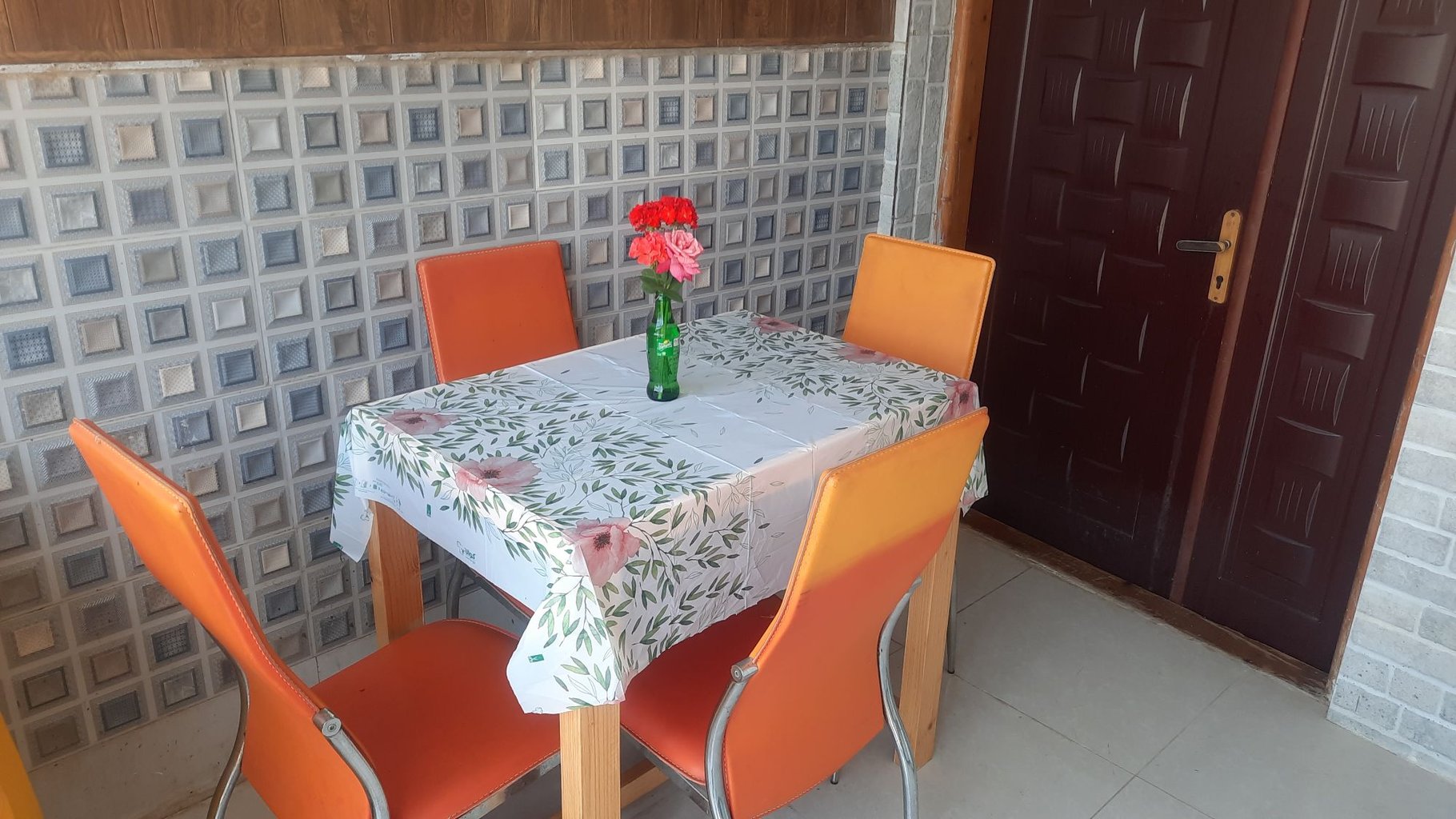 سوئیت فلت آناهیتا