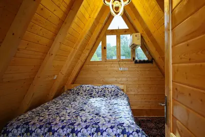 کلبه یک خوابه سوئیسی توسکا ازارسی