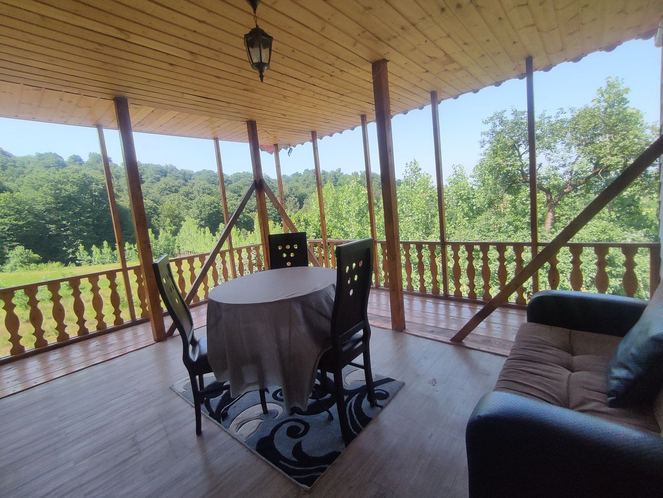 ویلا دوخوابه جنگلی آذرنوش