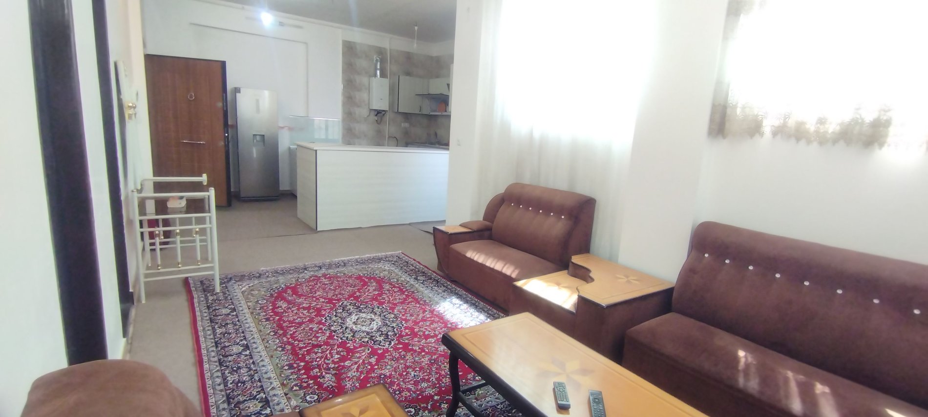 آپارتمان دوخوابه حضرتی - محوطه پذیرایی