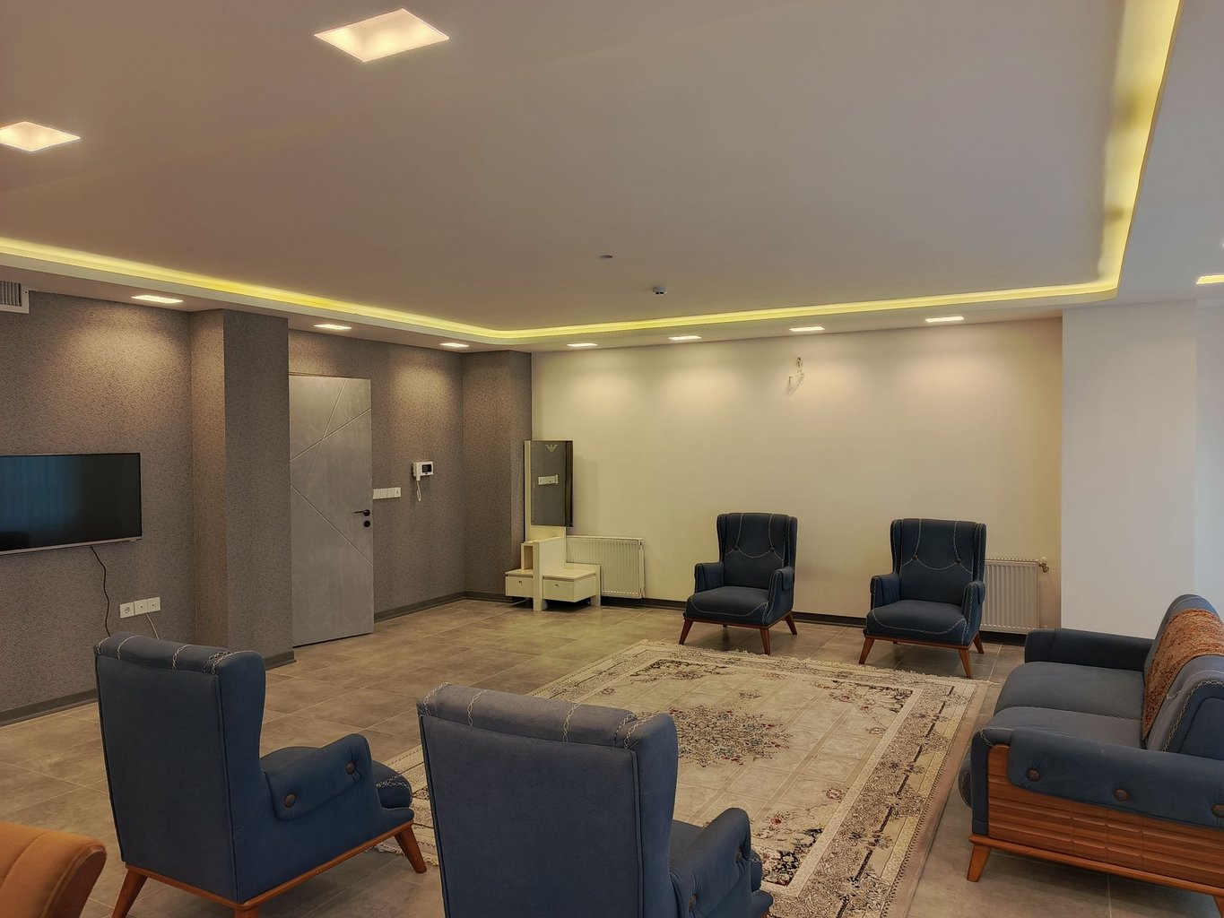 آپارتمان واحد هارمونی سه