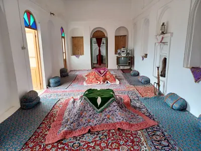 بومگردی خانه باغ صفا - واحد 2