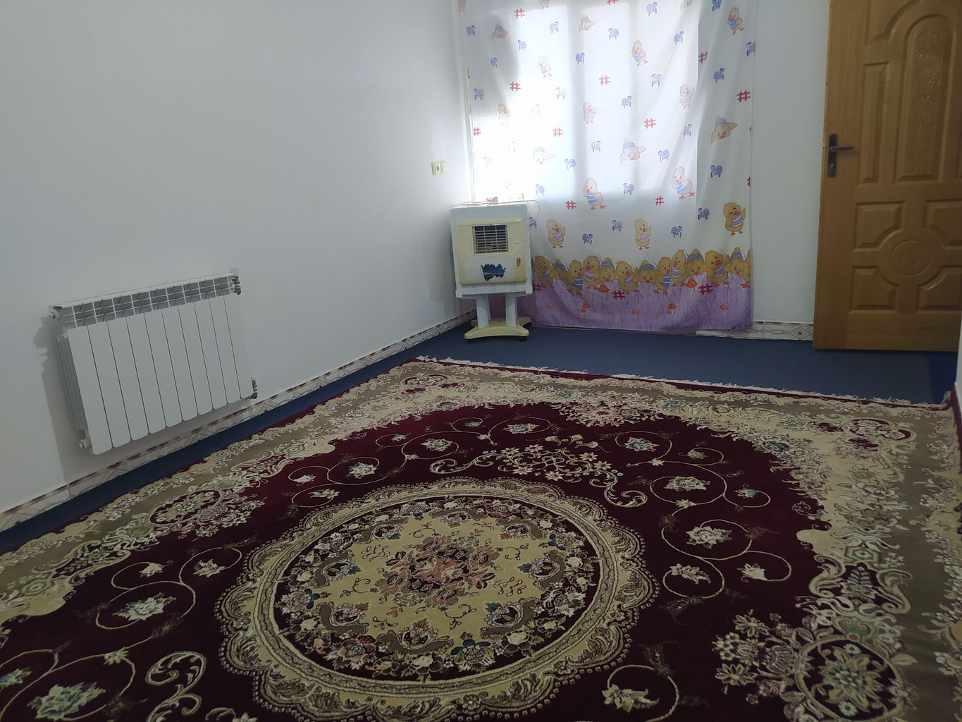 آپارتمان چهارخوابه بالکن دار پاکباز