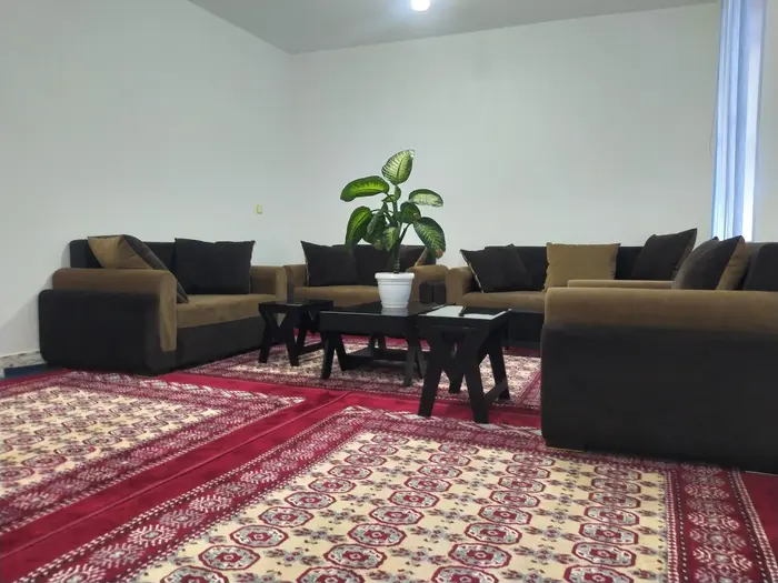 آپارتمان چهارخوابه پاکباز